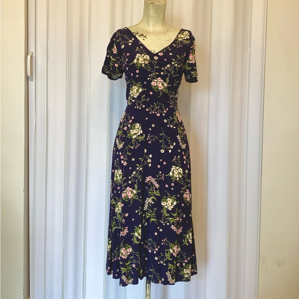 Fit and Flare V-Neck Shirt Sleeve Dress - Navy With Flowers - POCKETS!
